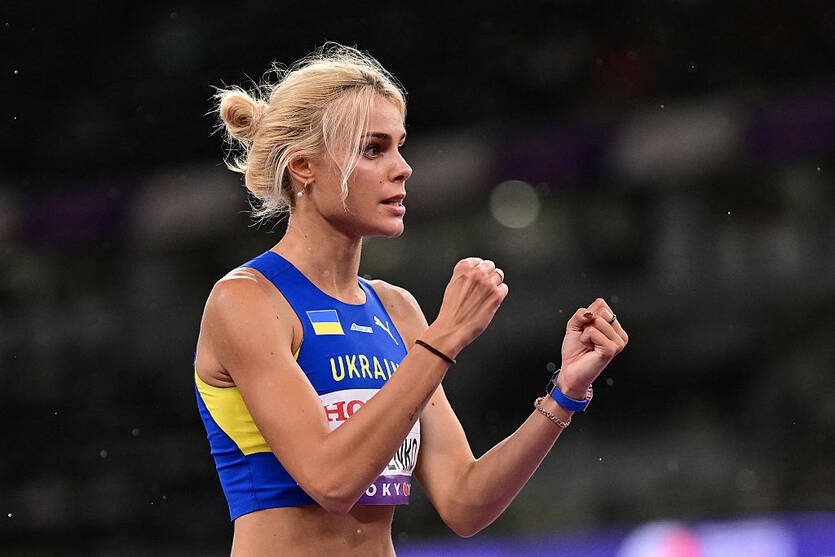 Левченко на World Athletics Indoor Tour бере переможні висоти нового сезону