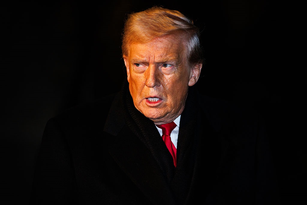 Путін погодився не обстрілювати Київ – Трамп