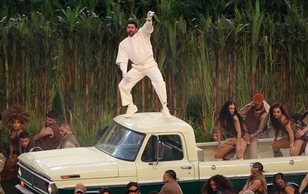 Bad Bunny вперше очолив Billboard Hot 100