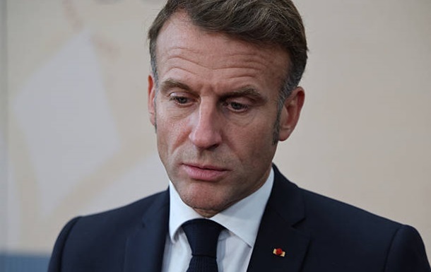 Макрон визначився, чи готовий розпочинати діалог із Путіним